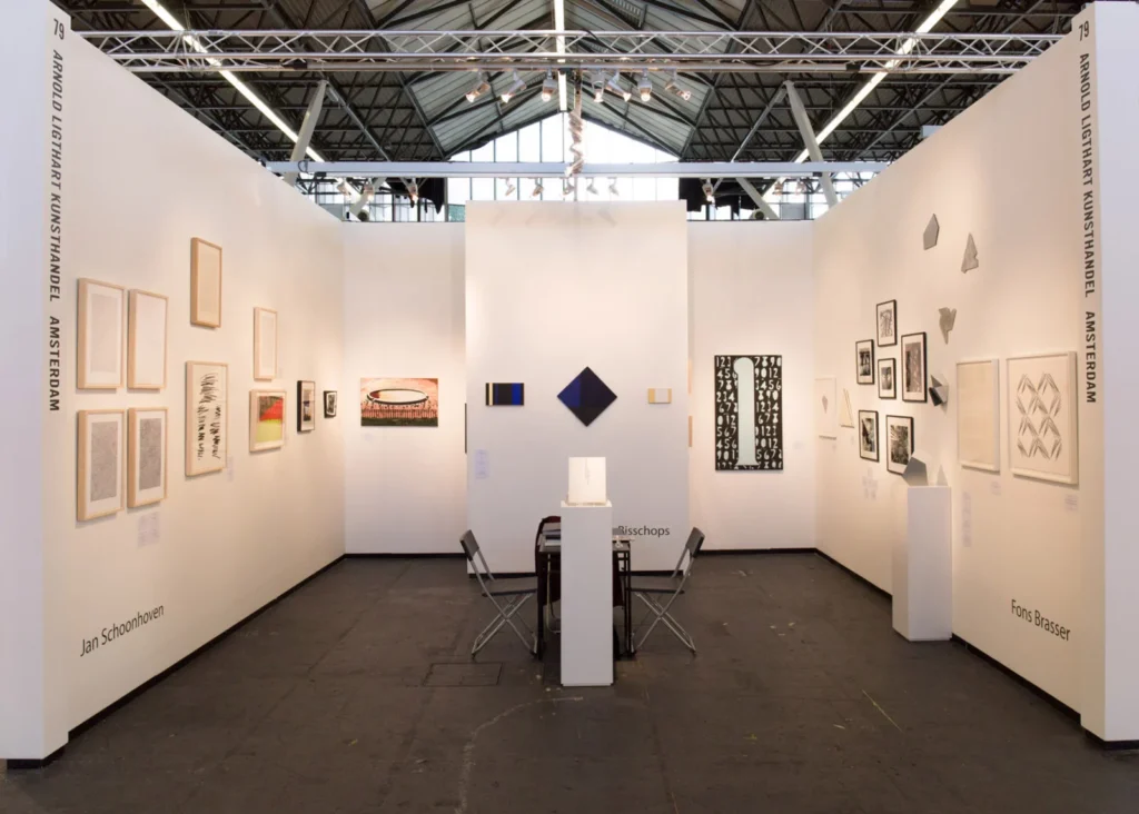 Stand van Arnold Ligthart Kunsthandel op de KunstRAI 2019